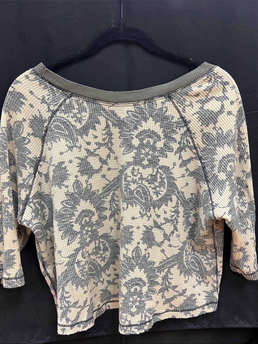 We The Free inside/ out top sz sm - Picture 3 of 4